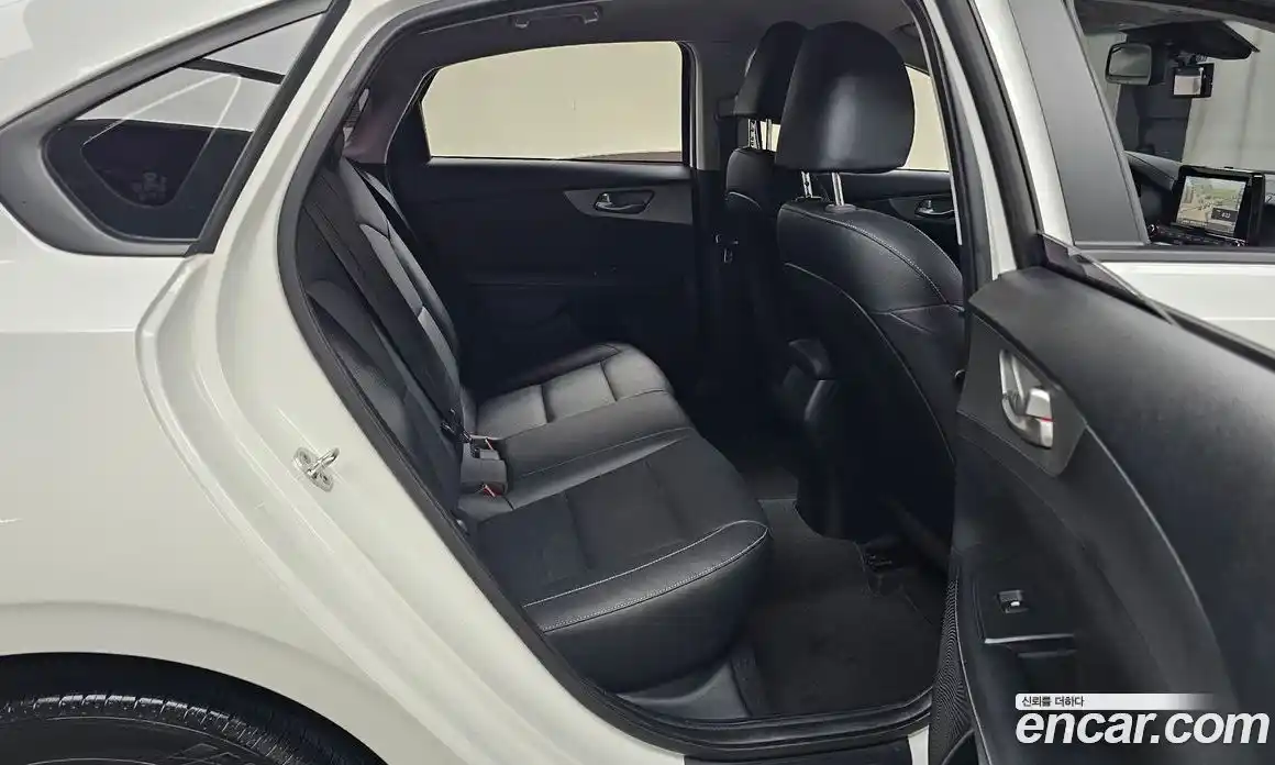Kia K3 2020 1.6 автомат (гидро), фото 17