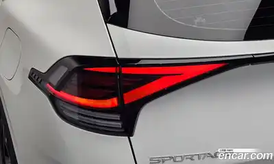 Kia Sportage 2022 1.6 автомат (гидро), миниатюра 8