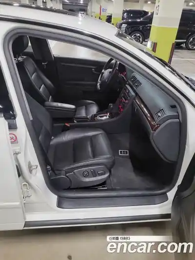 Audi A4 2004 2.0 автомат (гидро), миниатюра 11