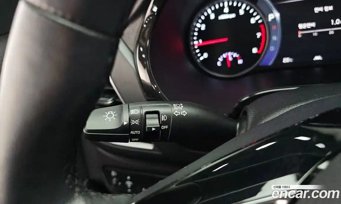 Kia Seltos 2022 1.6 автомат (гидро), фото 30
