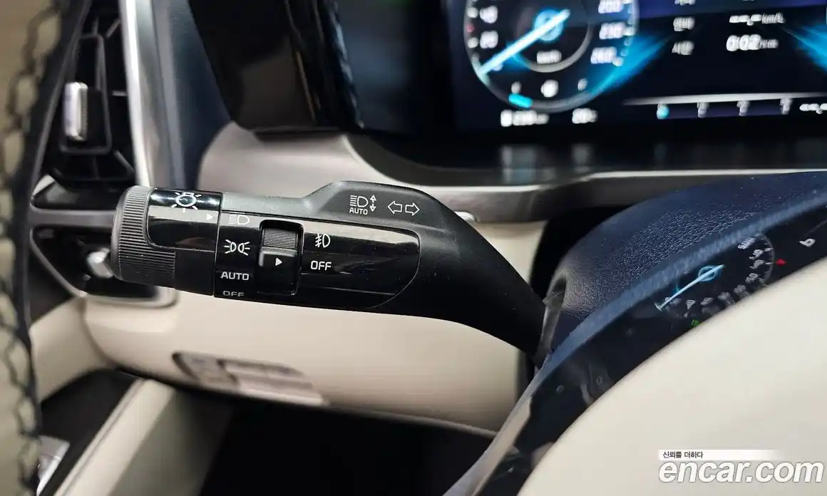 Kia Sorento 2023 1.6 автомат (гидро), фото 26