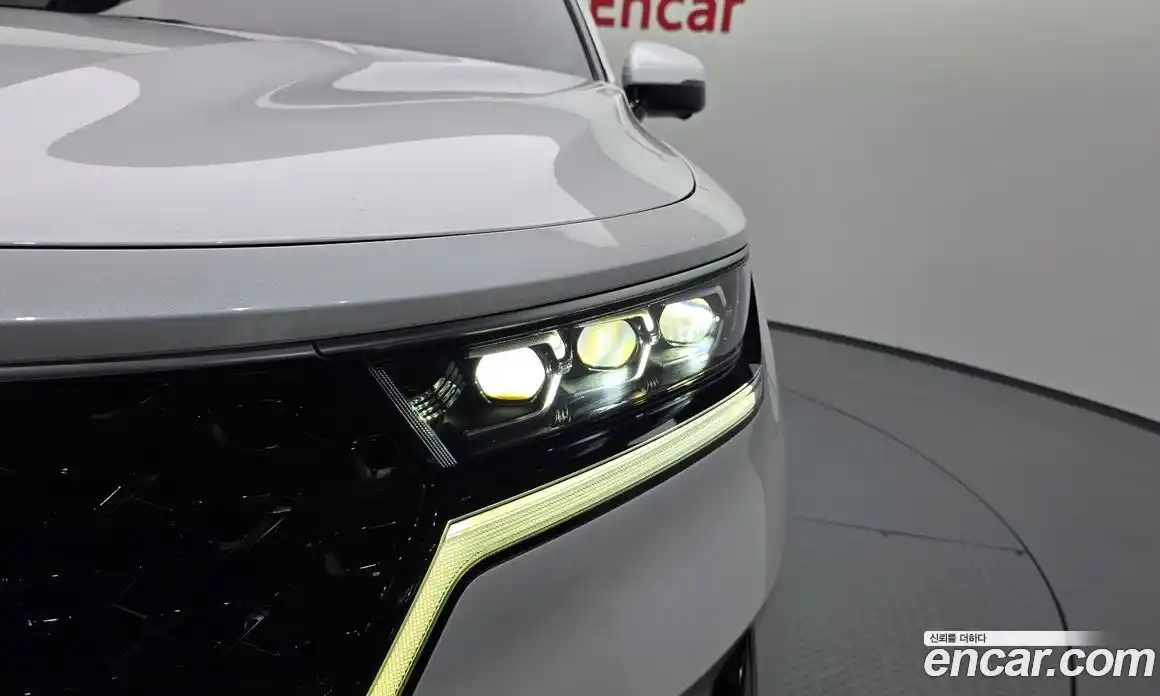 Kia Sorento 2023 1.6 автомат (гидро), фото 8