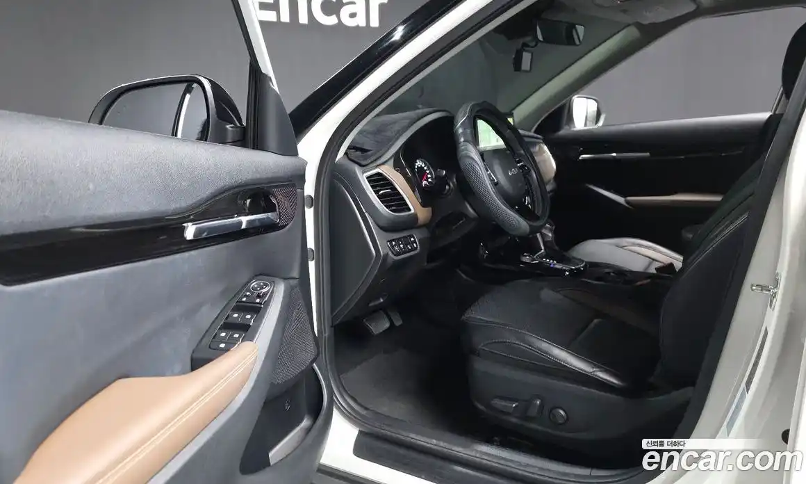 Kia Seltos 2022 1.6 автомат (гидро), фото 13
