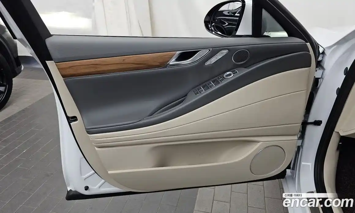 Genesis G80 2024 2.5 автомат (гидро), фото 14