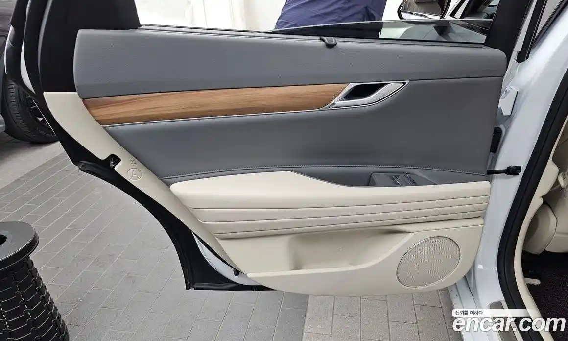 Genesis G80 2024 2.5 автомат (гидро), фото 15