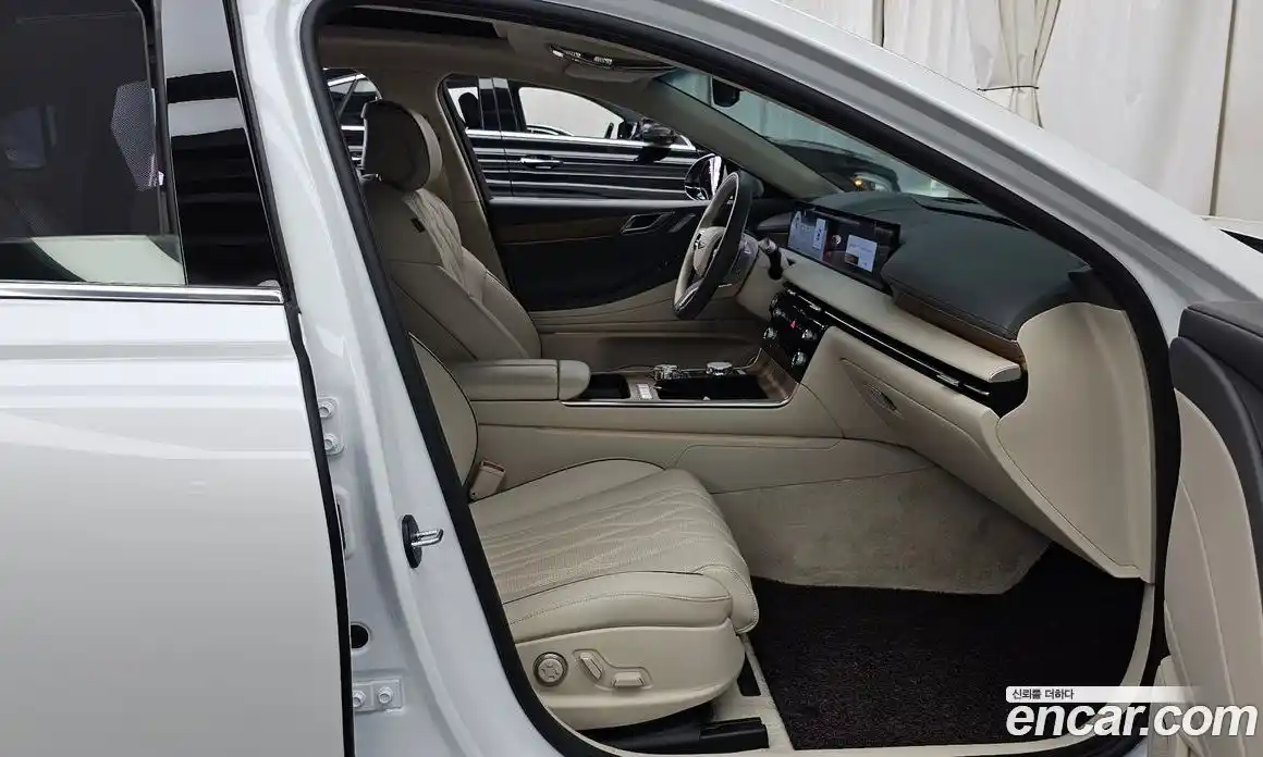 Genesis G80 2024 2.5 автомат (гидро), фото 17