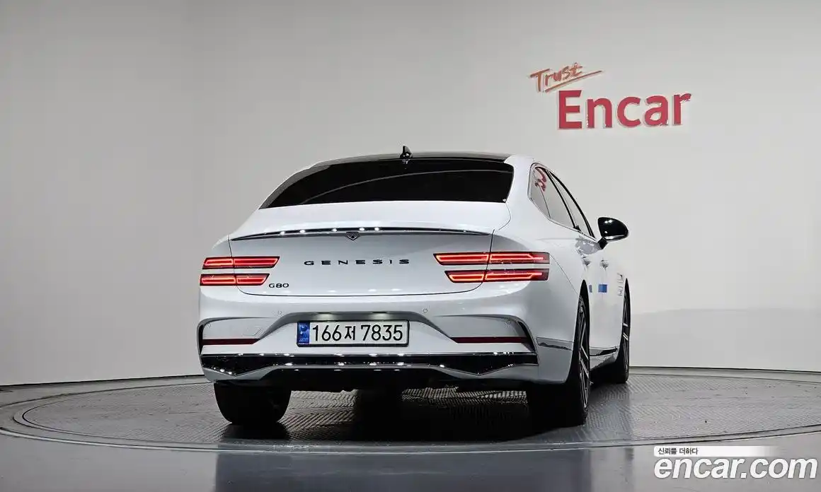 Genesis G80 2024 2.5 автомат (гидро), фото 4