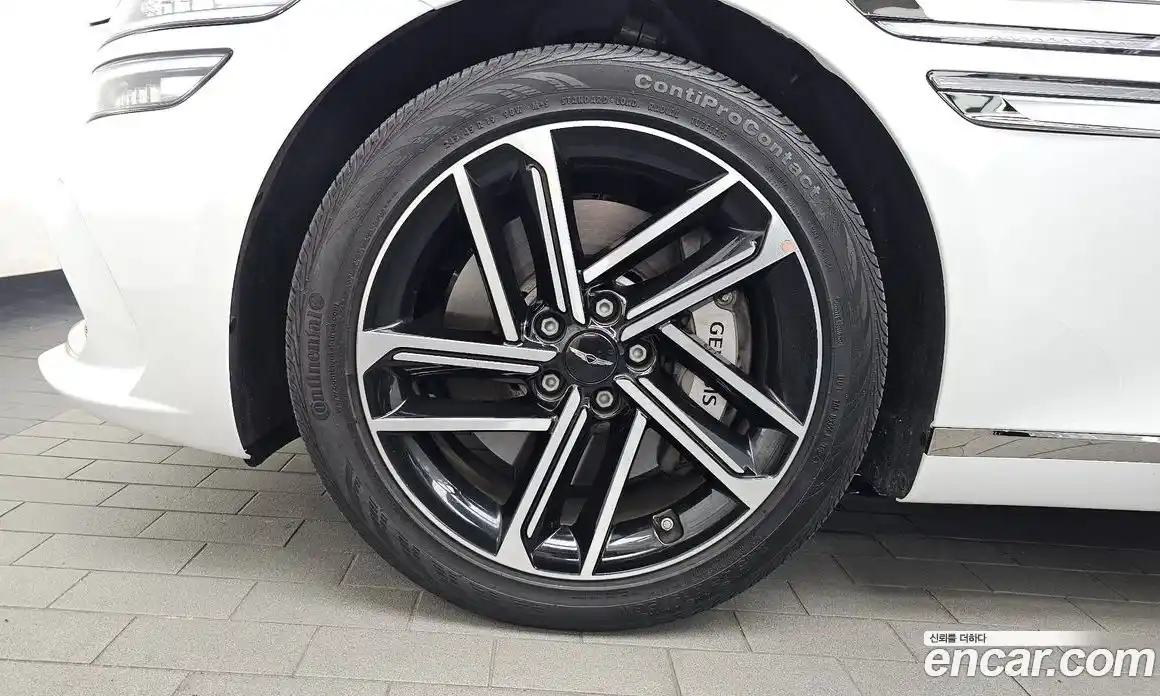 Genesis G80 2024 2.5 автомат (гидро), фото 5