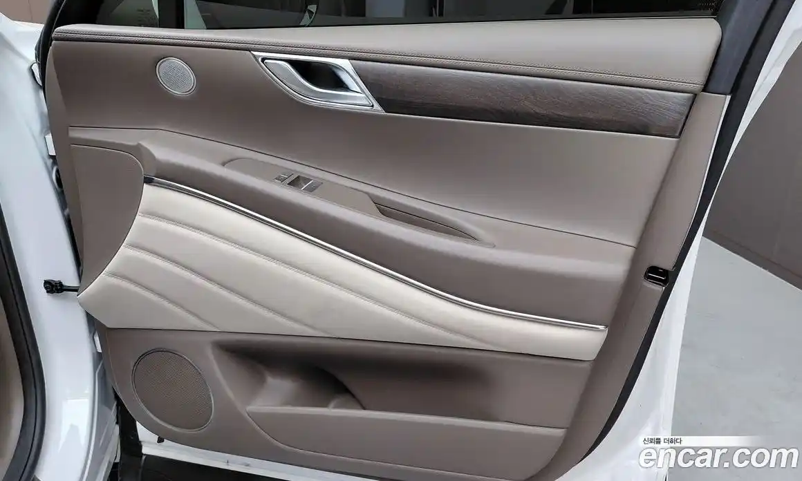 Genesis GV80 2023 2.5 автомат (гидро), фото 14