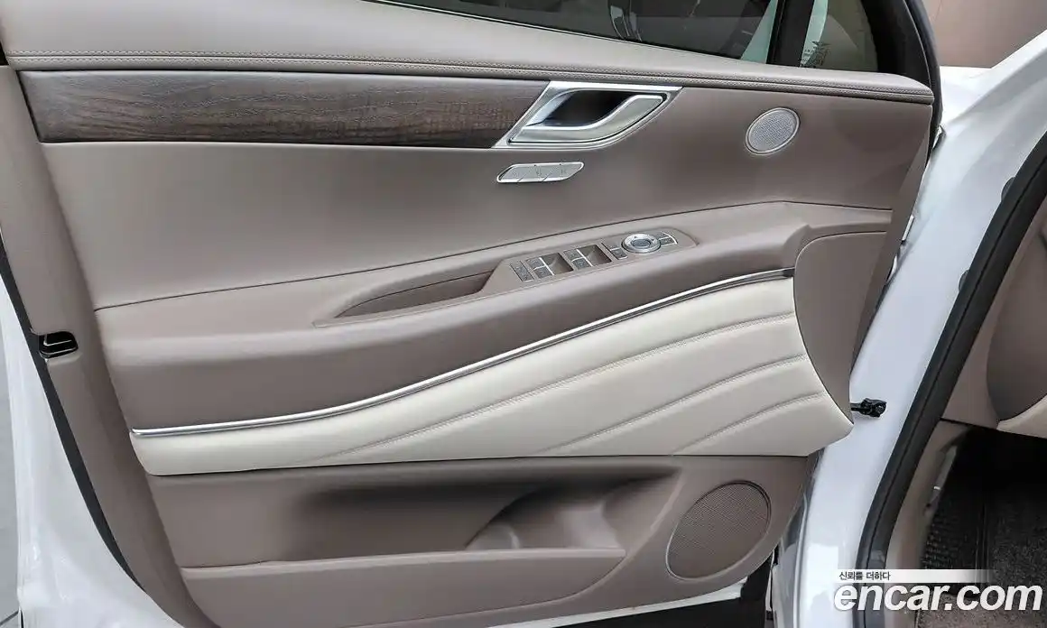 Genesis GV80 2023 2.5 автомат (гидро), фото 15