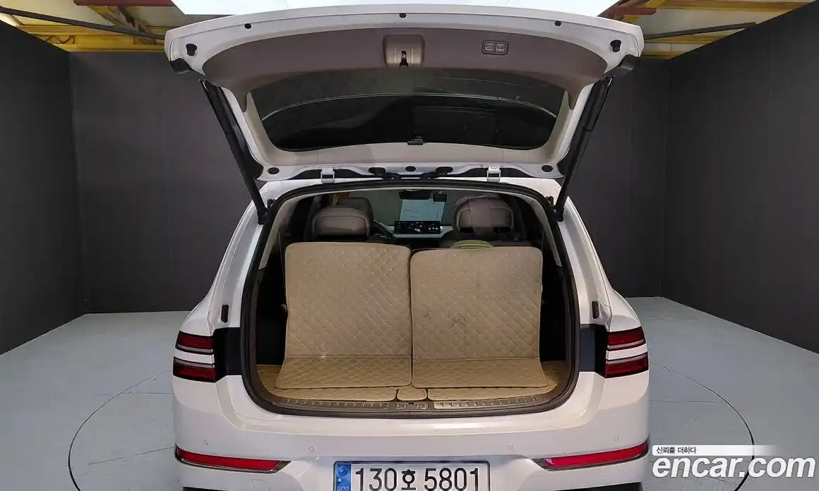 Genesis GV80 2023 2.5 автомат (гидро), фото 24