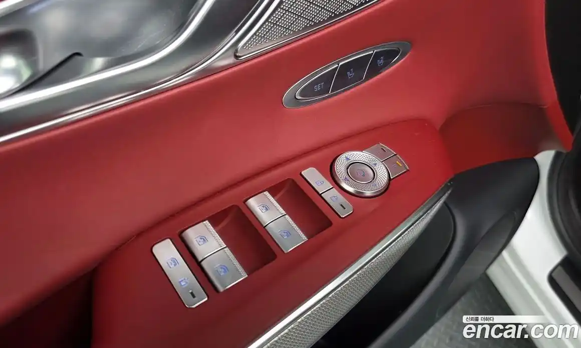 Genesis GV70 2021 2.5 автомат (гидро), фото 28