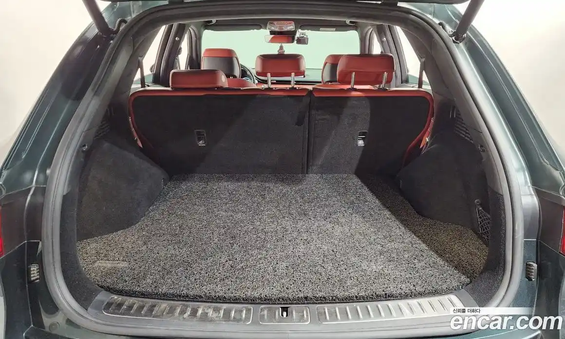 Genesis GV70 2021 3.5 автомат (гидро), фото 26