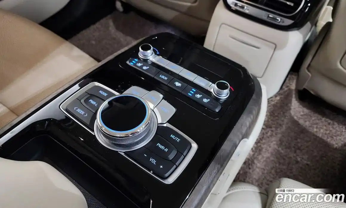 Genesis G90 2021 3.3 автомат (гидро), фото 26