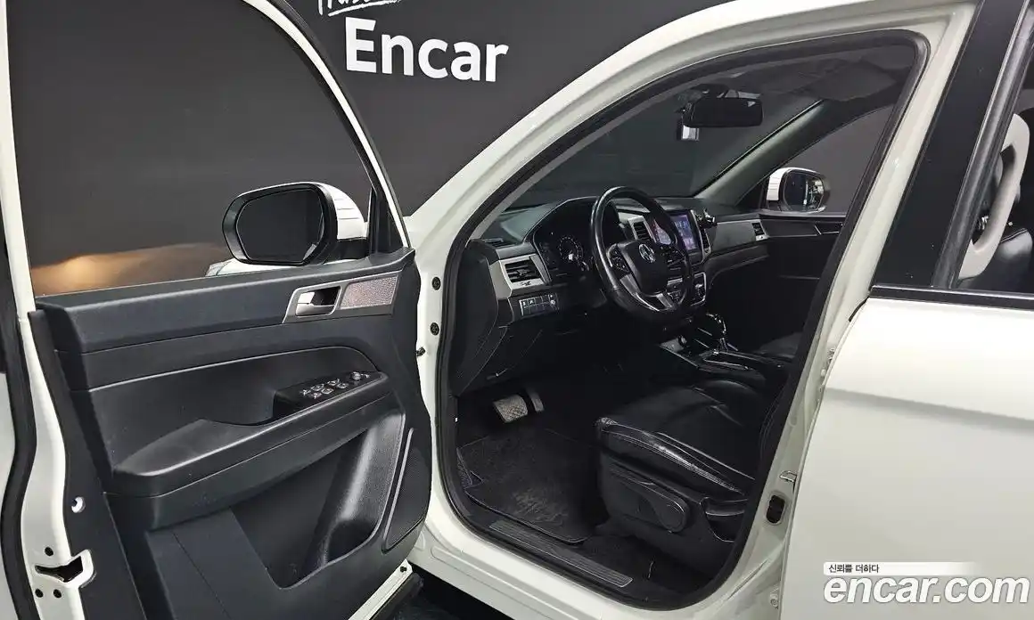 SsangYong Rexton 2018 2.2 автомат (гидро), фото 10