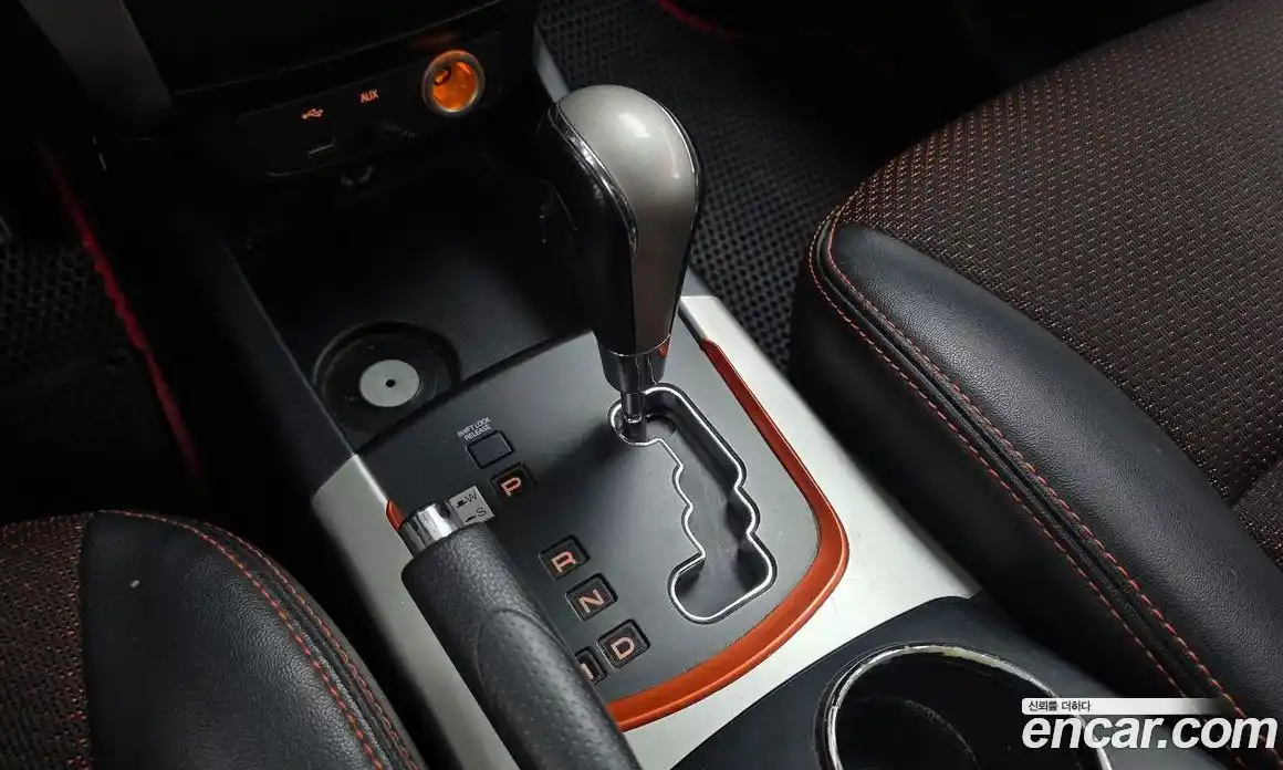 SsangYong Korando 2011 2.0 автомат (гидро), фото 9
