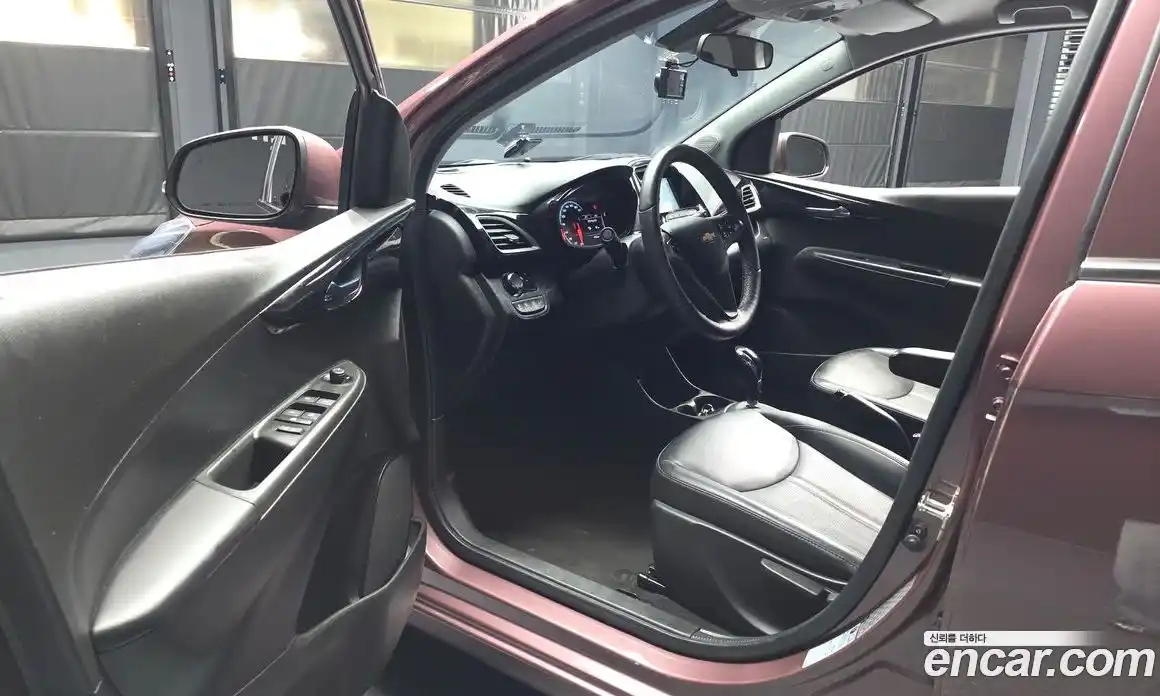Chevrolet Spark 2020 1.0 автомат (гидро), фото 13