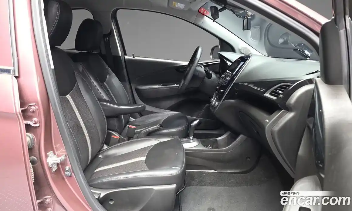 Chevrolet Spark 2020 1.0 автомат (гидро), фото 17