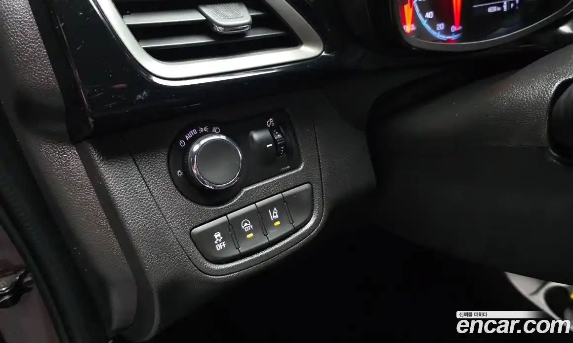 Chevrolet Spark 2020 1.0 автомат (гидро), фото 27