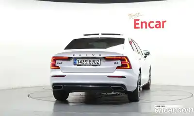 Volvo S60 2020 2.0 автомат (гидро), миниатюра 3