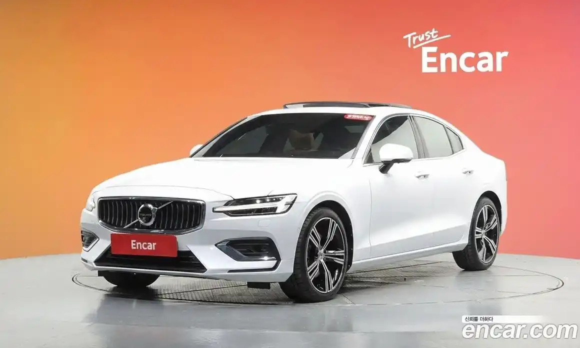 Volvo S60 2020 2.0 автомат (гидро), фото 32