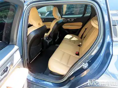 Volvo V60 2022 2.0 автомат (гидро), миниатюра 6