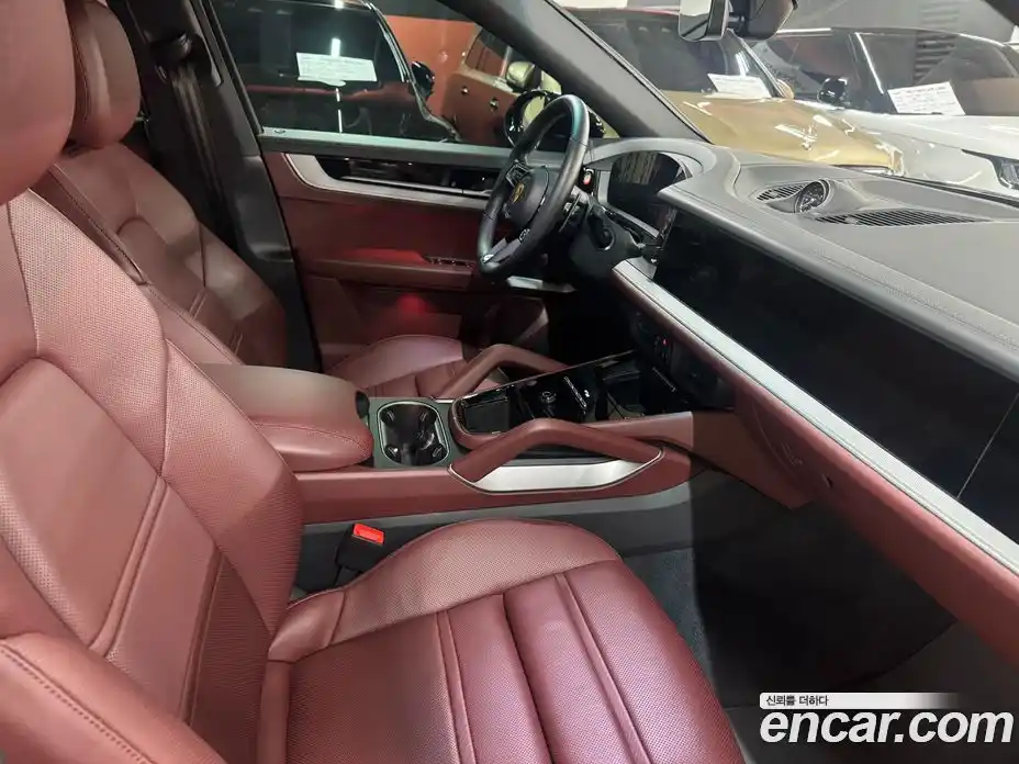 Porsche Cayenne 2024 3.0 автомат (гидро), фото 20