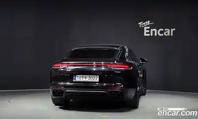 Porsche Panamera 2023 4.0 автомат (гидро), миниатюра 4