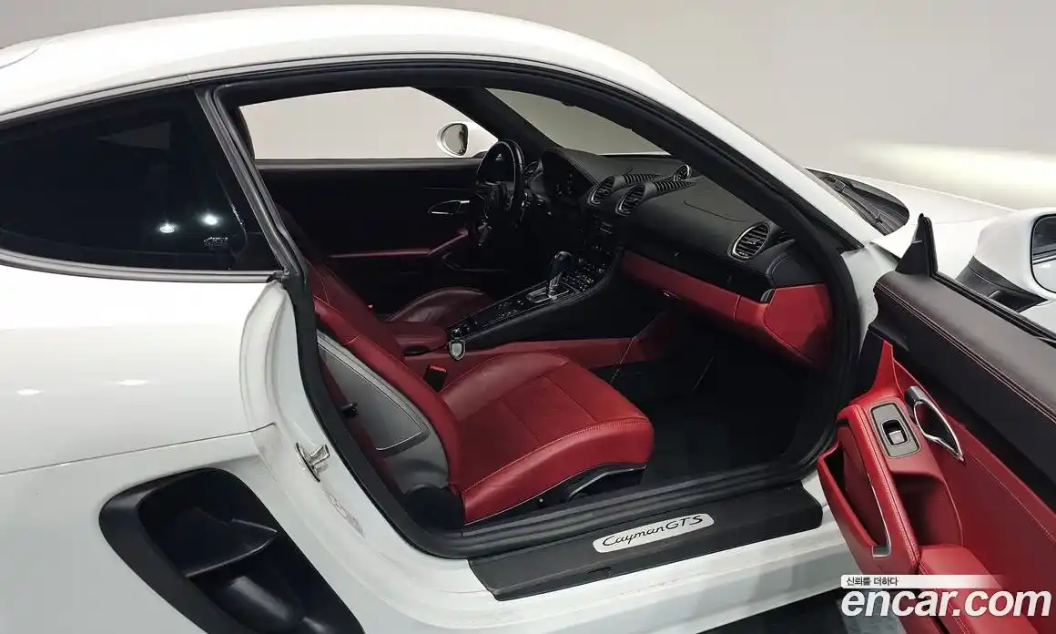 Porsche 718 2021 4.0 автомат (гидро), фото 16