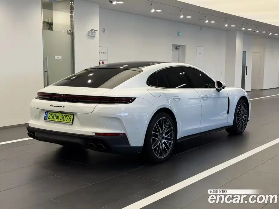 Porsche Panamera 2024 2.9 автомат (гидро), фото 5