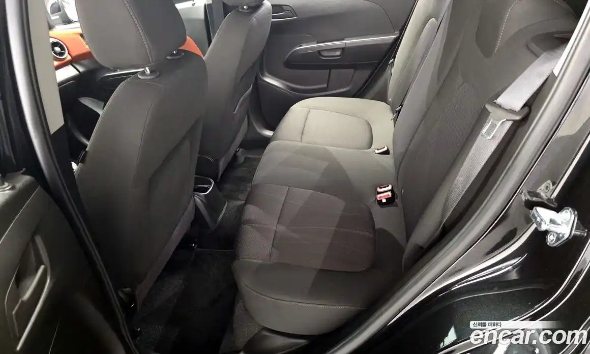 Chevrolet Aveo 2014 1.4 механика, фото 12