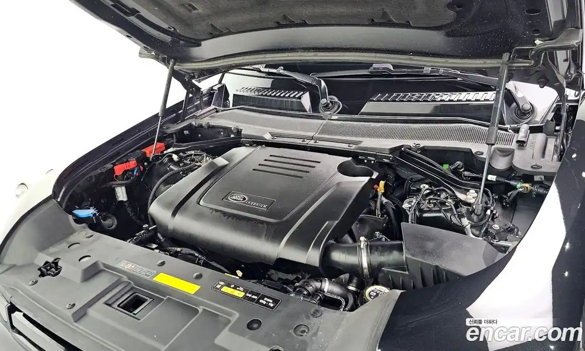 Land Rover Defender 2024 2.0 автомат (гидро), фото 6