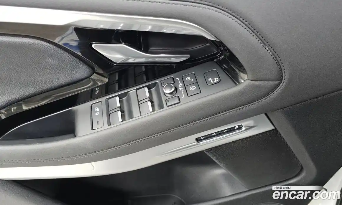 Land Rover Range Rover Evoque 2020 2.0 автомат (гидро), фото 14