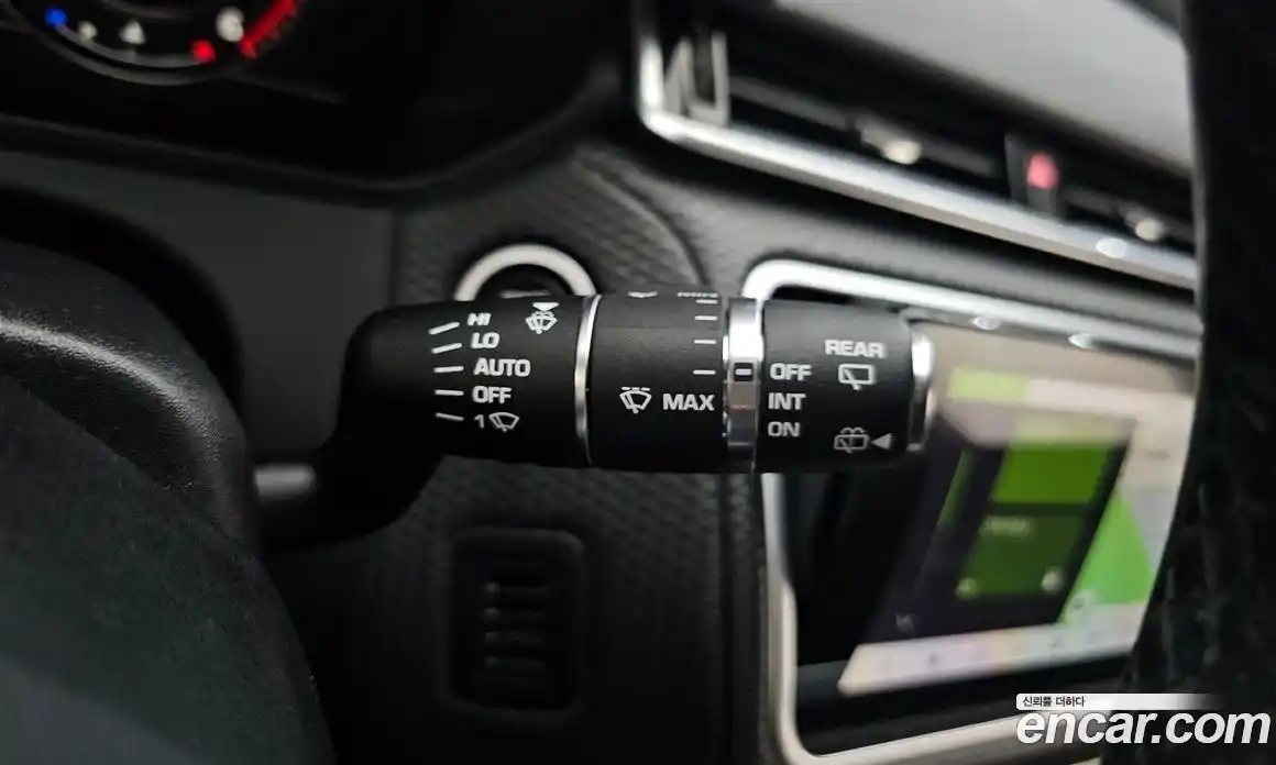 Land Rover Range Rover Velar 2019 2.0 автомат (гидро), фото 24