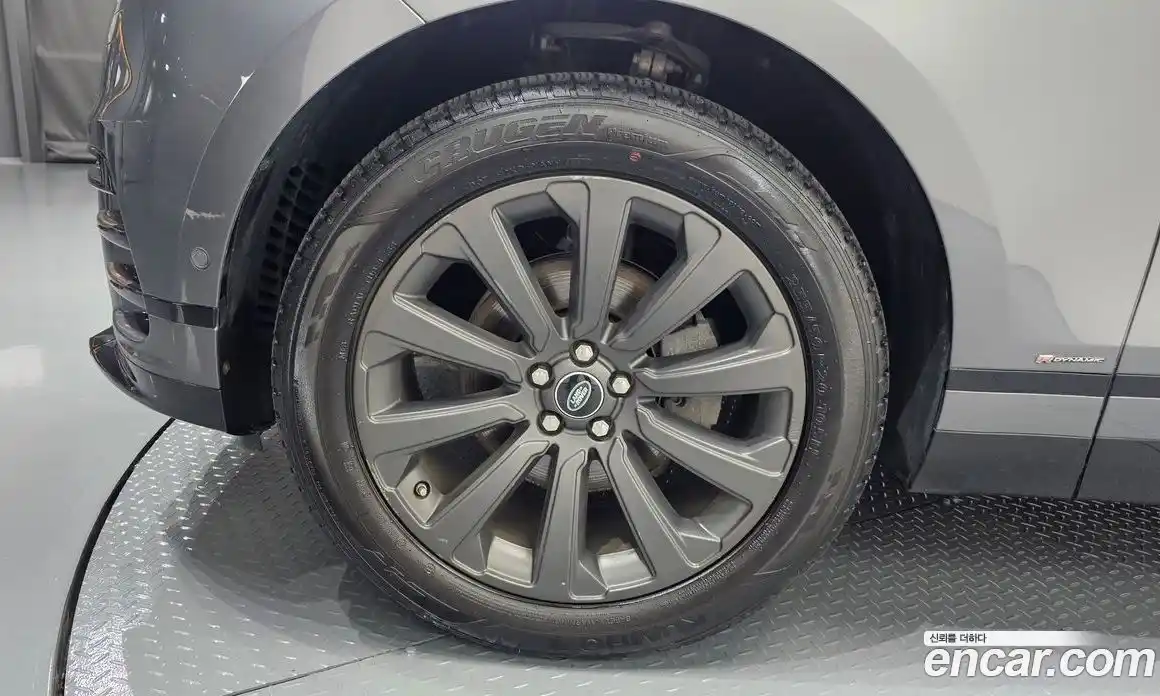 Land Rover Range Rover Velar 2019 2.0 автомат (гидро), фото 4