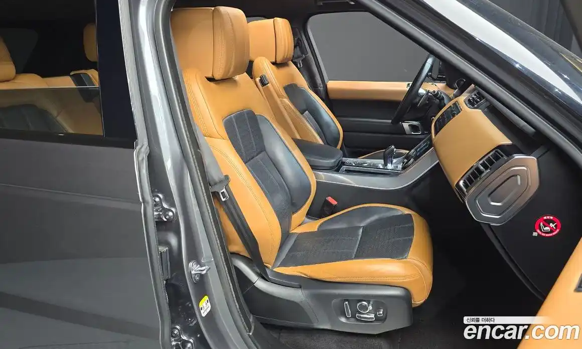 Land Rover Range Rover Sport 2018 3.0 автомат (гидро), фото 12