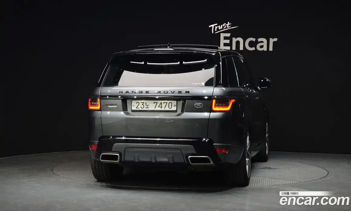 Land Rover Range Rover Sport 2018 3.0 автомат (гидро), фото 4