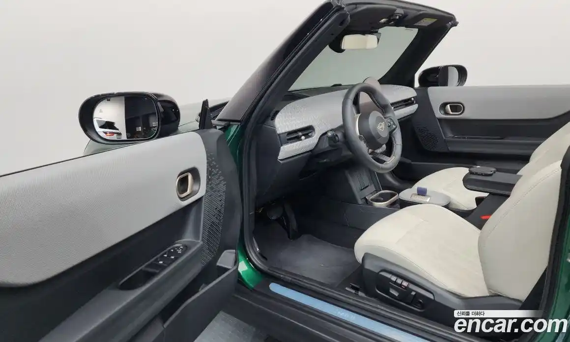 Mini Cooper Convertible 2025 2.0 автомат (гидро), фото 13