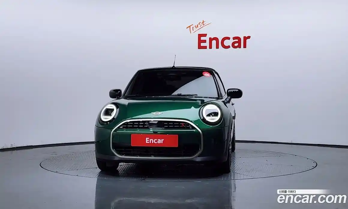 Mini Cooper Convertible 2025 2.0 автомат (гидро), фото 3