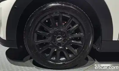 Mini Cooper 2023 1.5 автомат (гидро), миниатюра 5