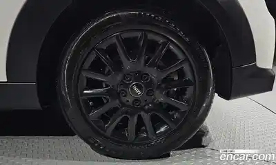 Mini Cooper 2023 1.5 автомат (гидро), миниатюра 7