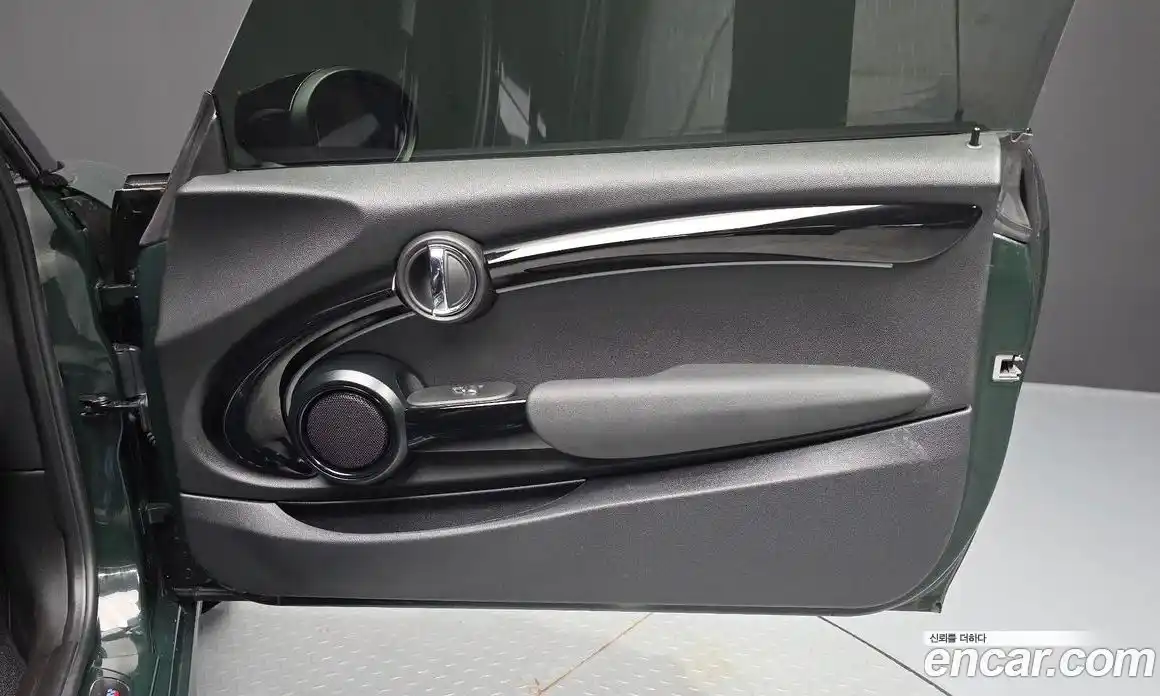Mini Cooper 2022 2.0 автомат (гидро), фото 15