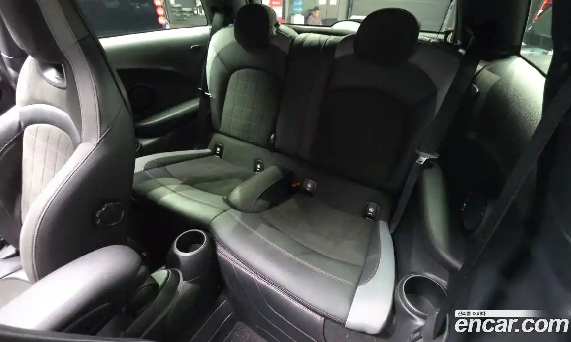 Mini Cooper 2022 2.0 автомат (гидро), фото 16