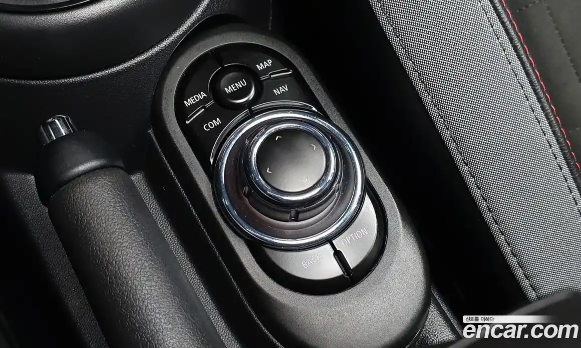 Mini Cooper 2022 2.0 автомат (гидро), фото 23