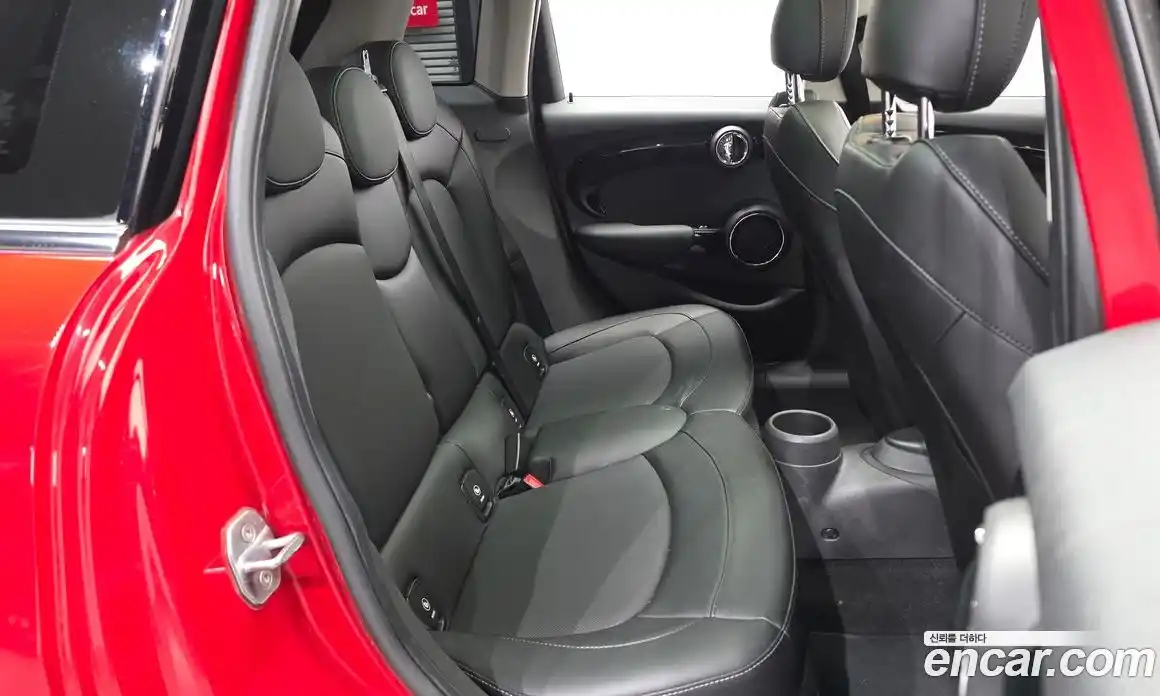 Mini Cooper 2017 1.5 автомат (гидро), фото 18