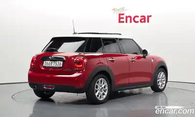 Mini Cooper 2017 1.5 автомат (гидро), миниатюра 2
