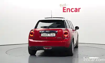 Mini Cooper 2017 1.5 автомат (гидро), миниатюра 4