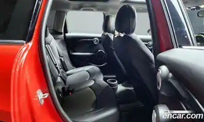 Mini Cooper 2016 1.5 автомат (гидро), миниатюра 11