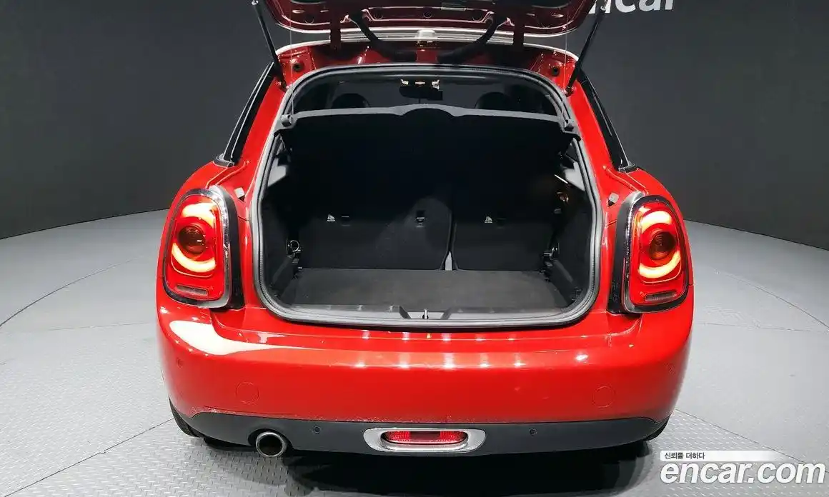 Mini Cooper 2016 1.5 автомат (гидро), фото 19