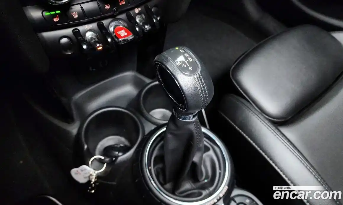 Mini Cooper 2016 1.5 автомат (гидро), фото 8